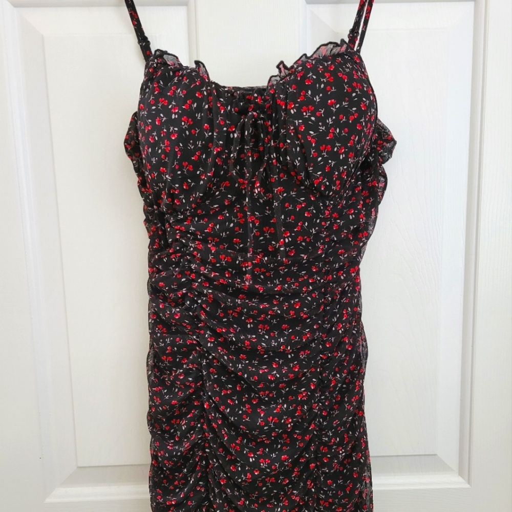 Lily Rose floral bodycon dress